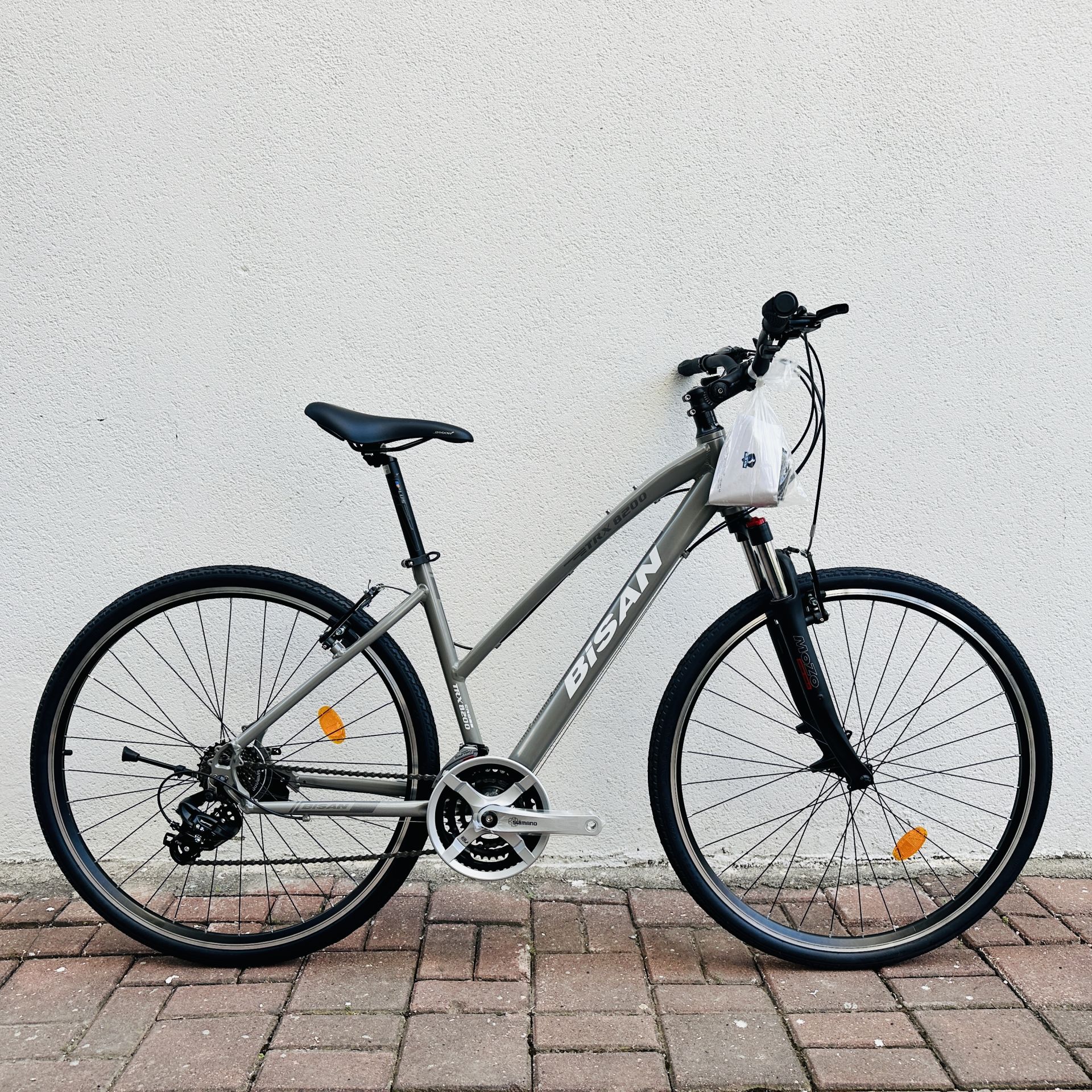 BİSAN TRX 8200 21 Vites V Trekking Bisiklet Metalik Gri - Beyaz 45CM