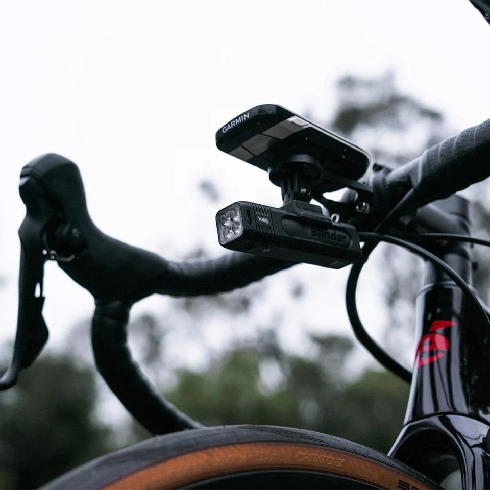 KNOG Blinder 900 USB Şarjlı Ön Far