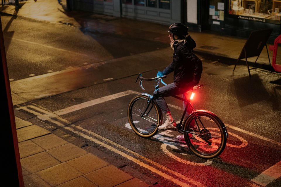 KNOG Big Cobber 270 Lümen Şarjlı Stop Lambası