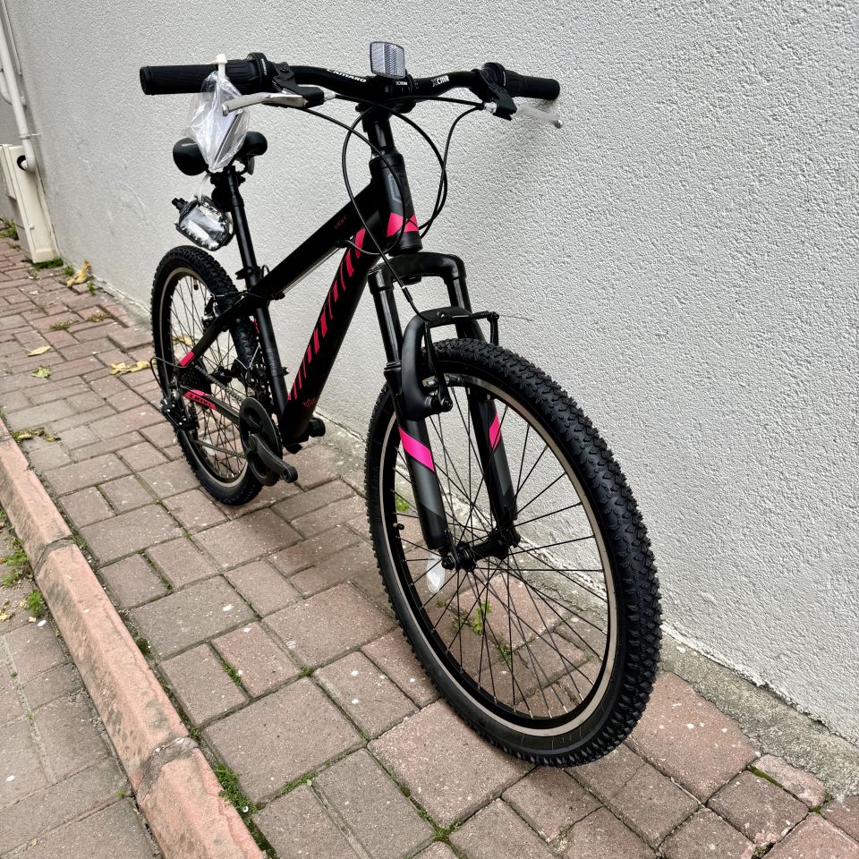 ÜMİT Motion 24 Jant 21V Alloy Dağ Bisikleti Siyah - Pembe
