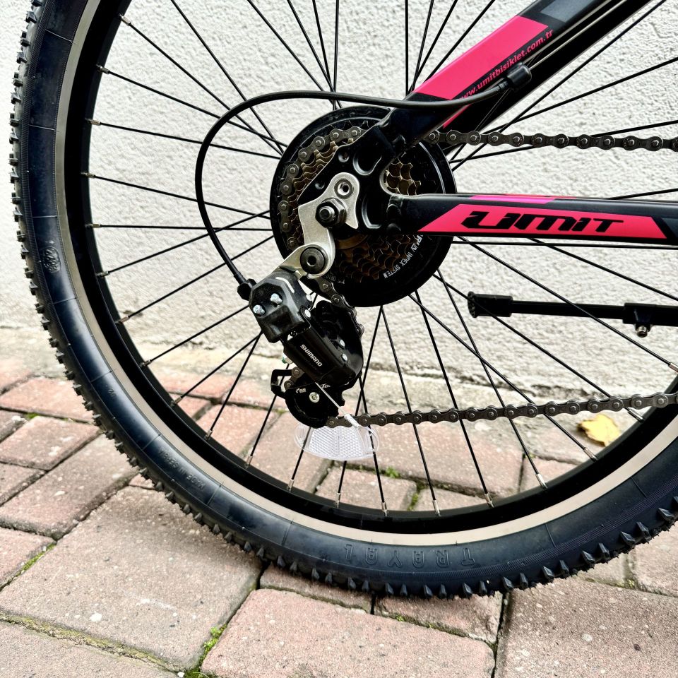 ÜMİT Motion 26 Jant 21V Alloy Dağ Bisikleti Siyah - Pembe