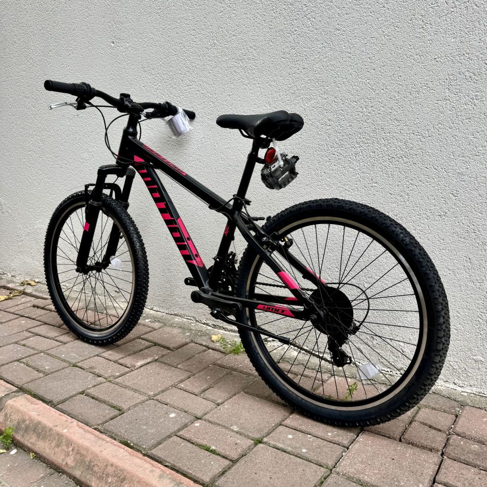 ÜMİT Motion 26 Jant 21V Alloy Dağ Bisikleti Siyah - Pembe