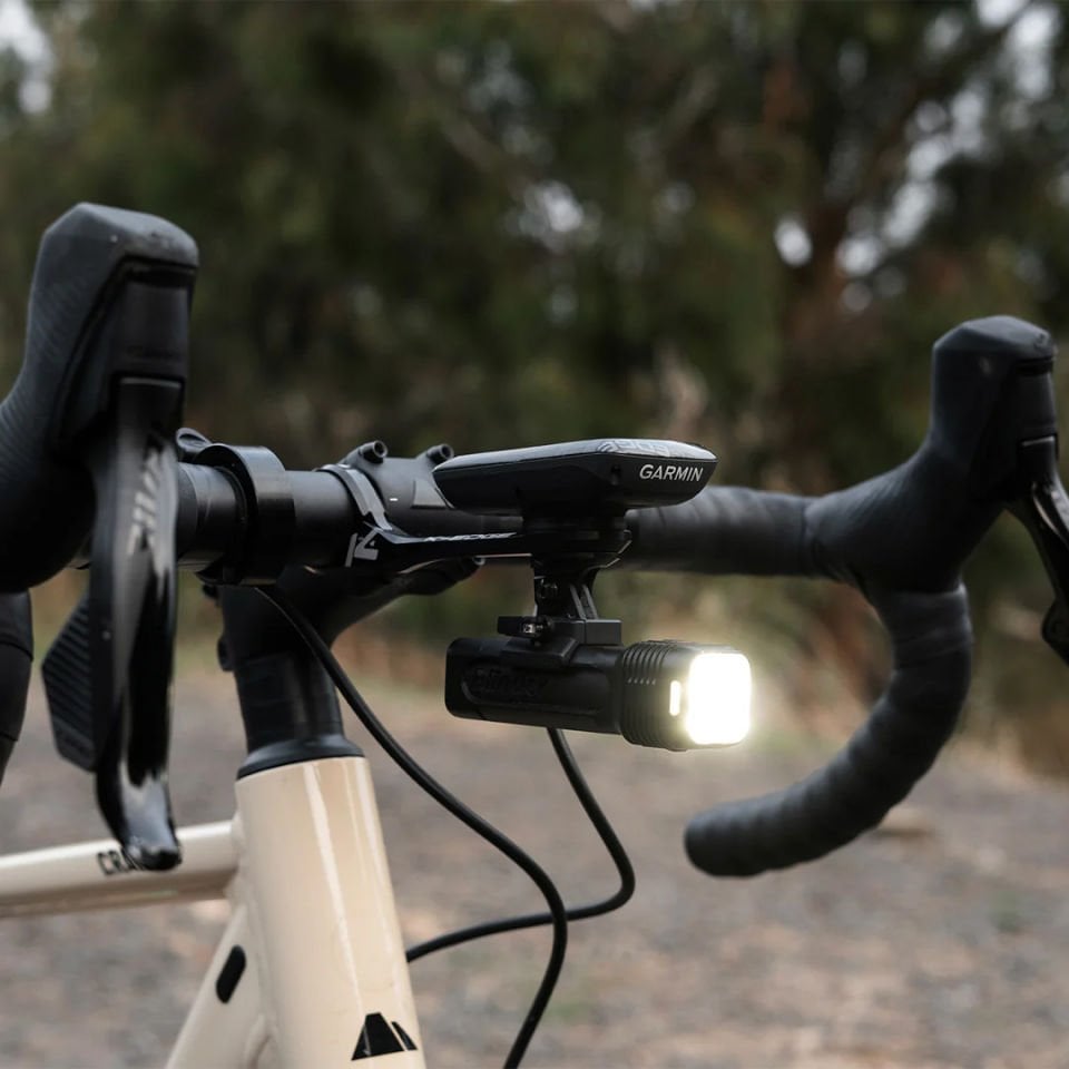 KNOG Blinder 1300 ve Mid Cobber Ön/Arka USB Şarjlı Işık Seti