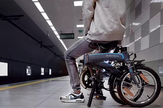 Dahon Katlanır Bisikletler UZAK Bisiklet Cafe'de!